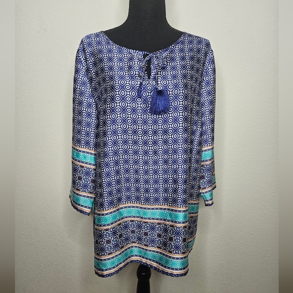 Chico's Satin V-neck Tassel Tie Blue Teal Geometric Patterned Tunic Blouse Boho